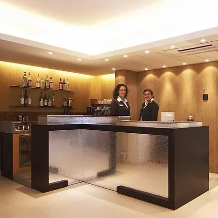 拉尔拉别墅酒店 3* 里米尼