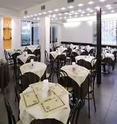 拉尔拉别墅酒店 3*