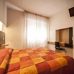 Hotel Lalla 3*