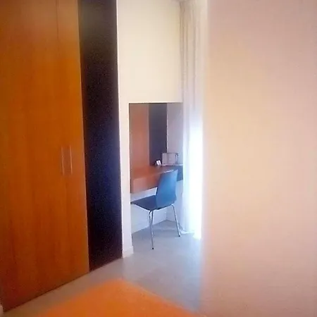 Ξενοδοχείο Lalla 3*
