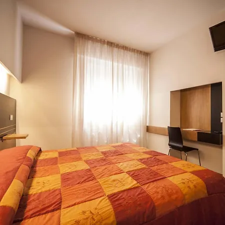 Otel Lalla 3*