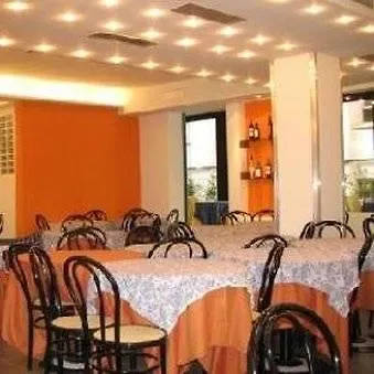 Lalla فندق