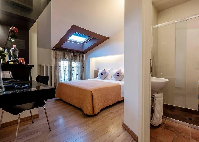 Lalla فندق ريميني