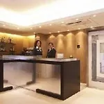 拉尔拉别墅酒店