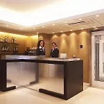 拉尔拉别墅酒店 酒店