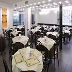 拉尔拉别墅酒店 3*